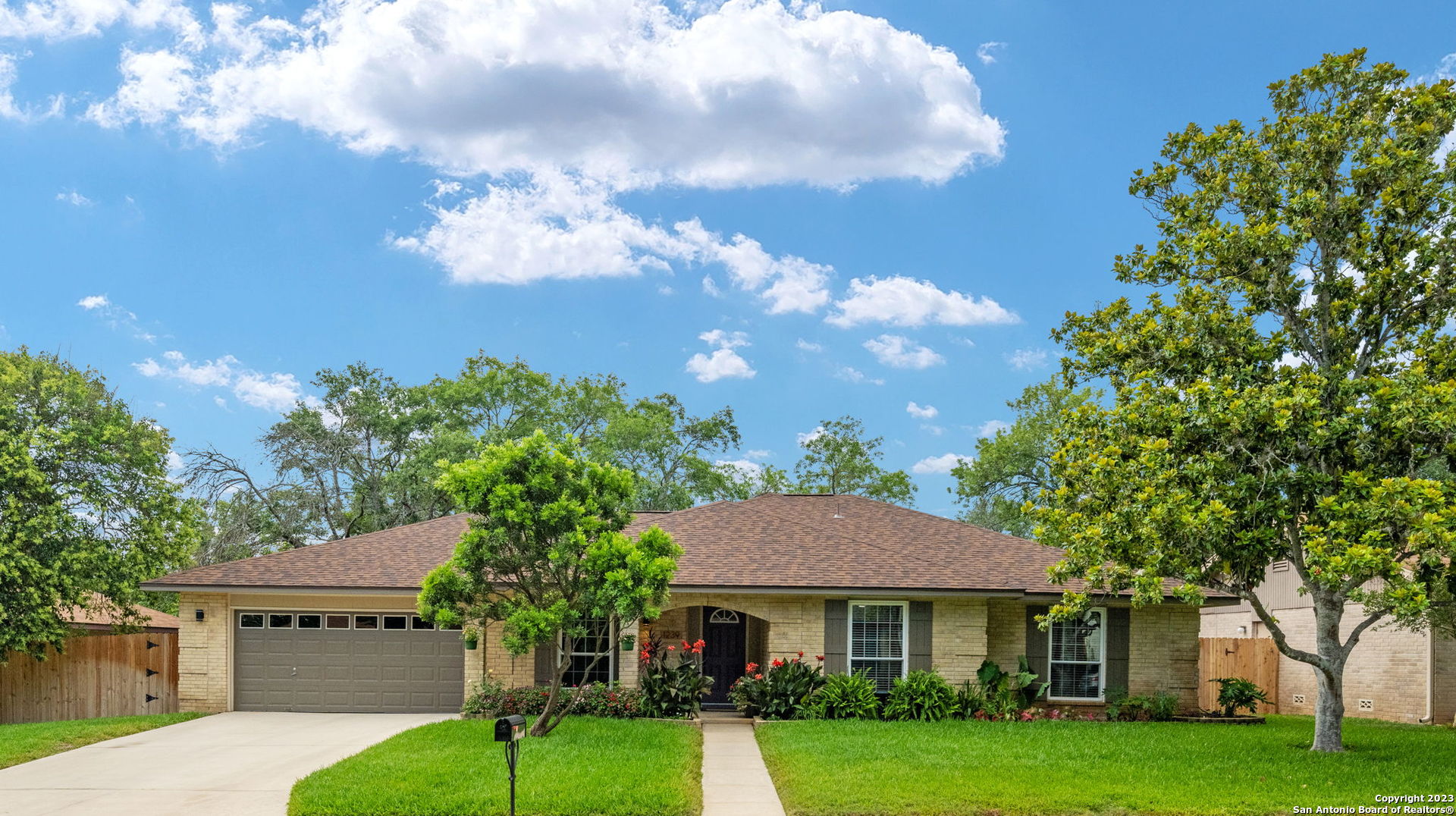 1239 White Pine Street San Antonio TX 78232