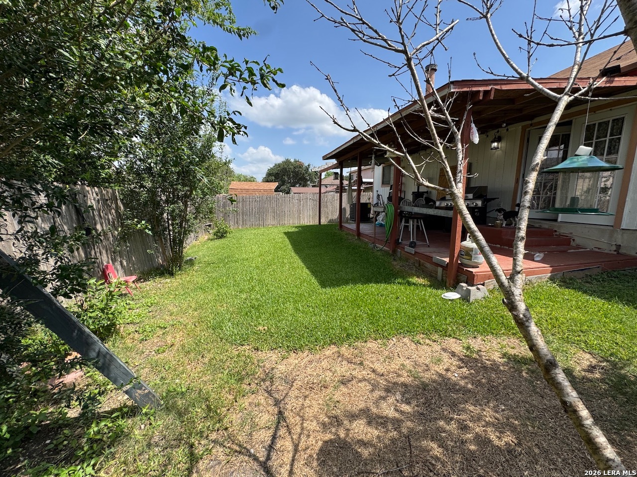 8051 Chestnut Barr Drive Converse TX 78109