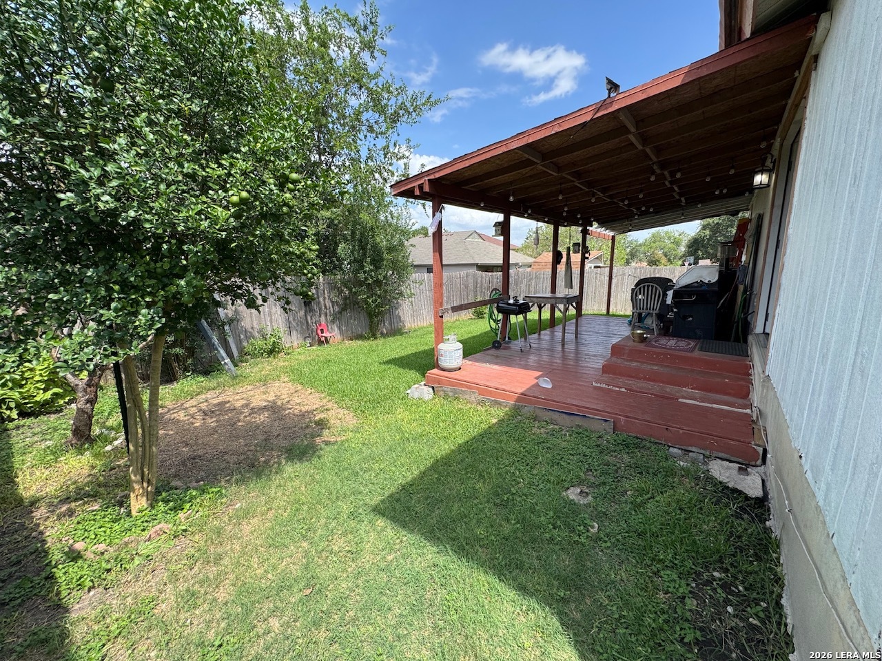 8051 Chestnut Barr Drive Converse TX 78109