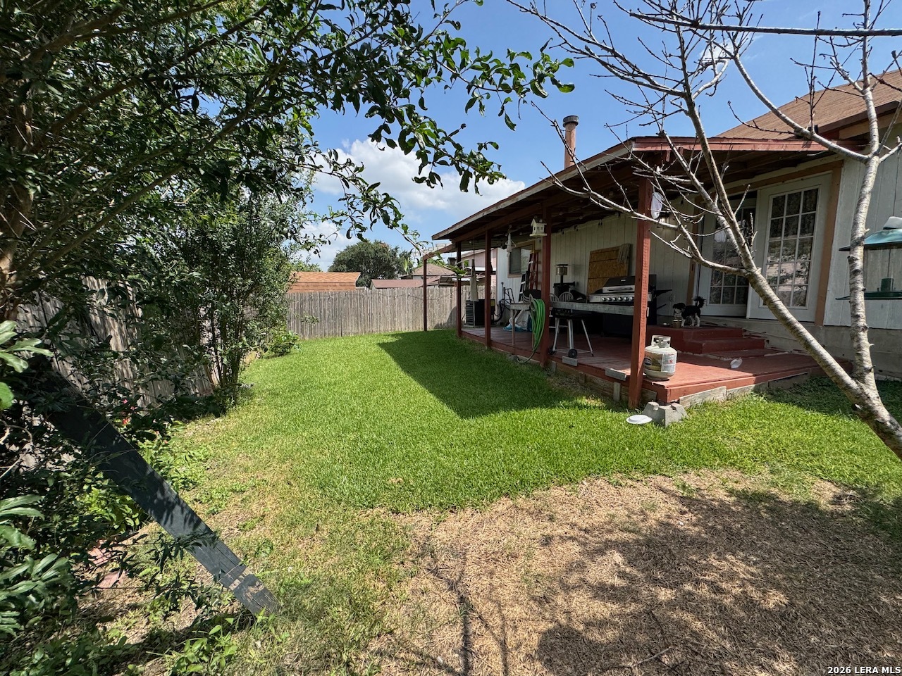 8051 Chestnut Barr Drive Converse TX 78109