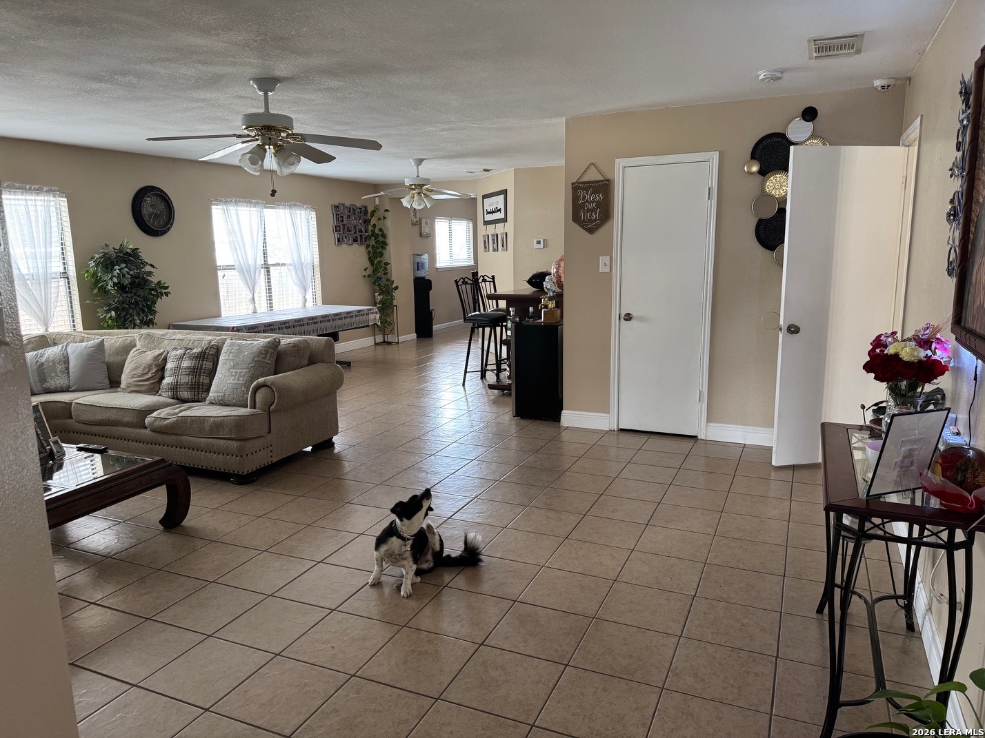 8051 Chestnut Barr Drive Converse TX 78109