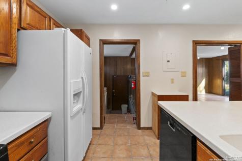 4403 Diamondhead Drive San Antonio TX 78218