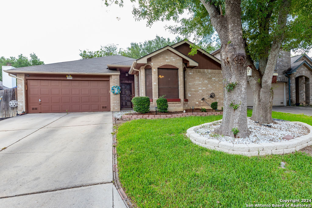 9210 Broxton Drive San Antonio TX 78240