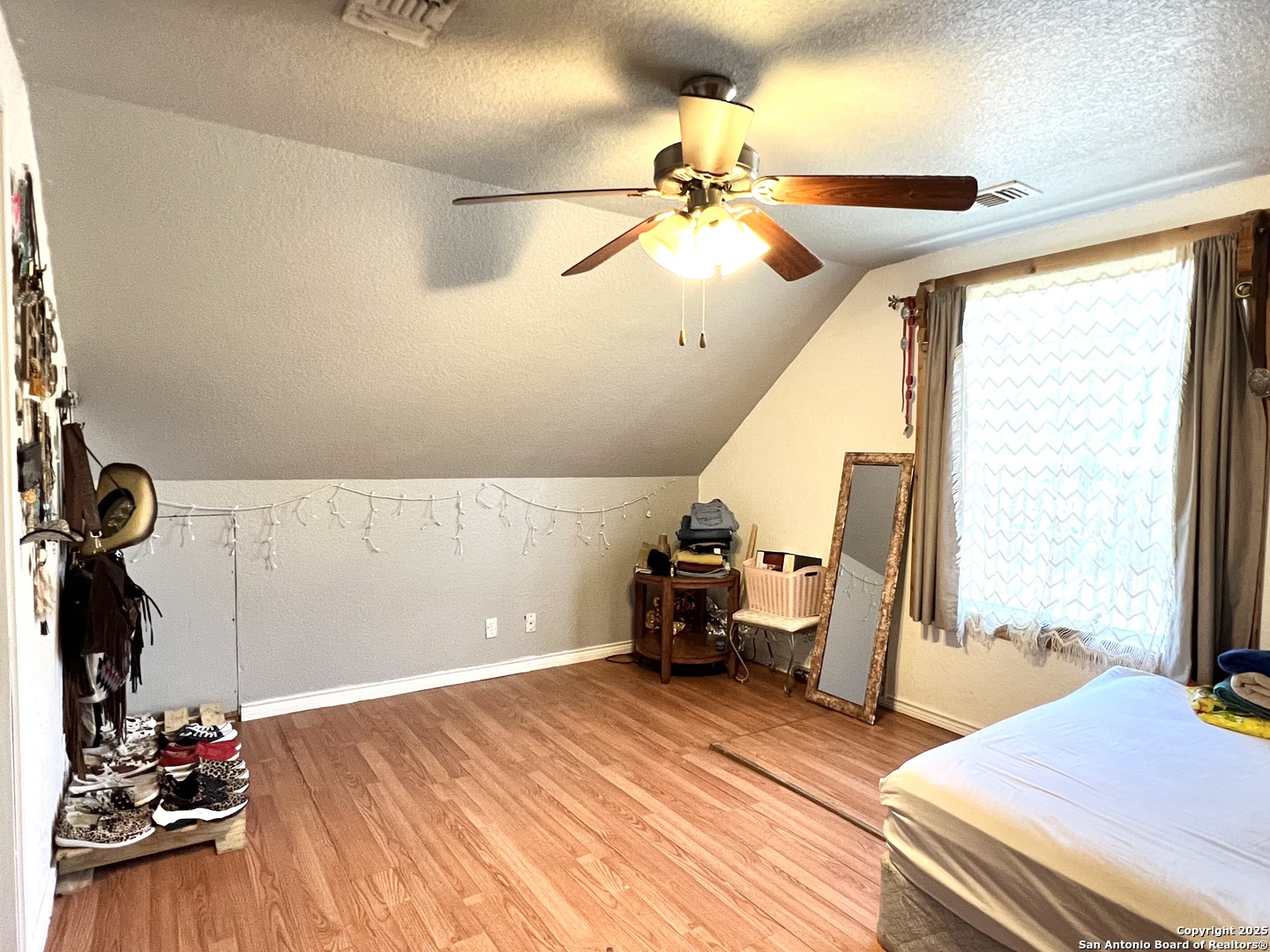 2502 Salinas San Antonio TX 78207