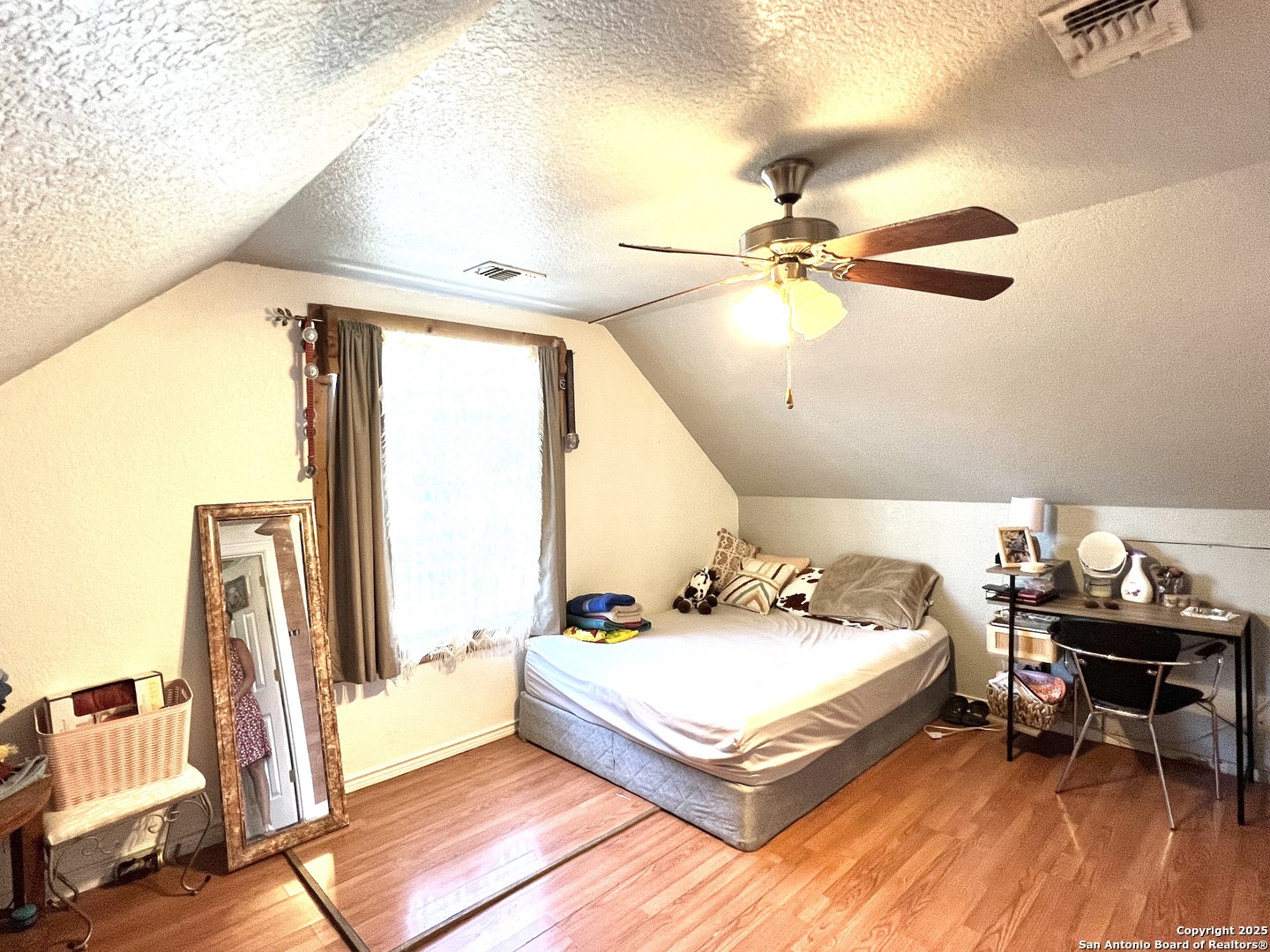 2502 Salinas San Antonio TX 78207
