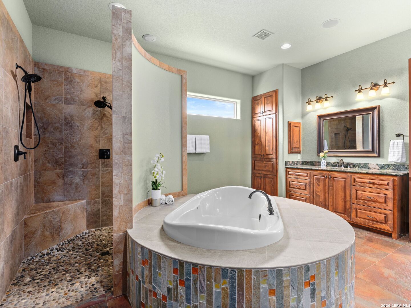 103 Falcon Crest Boerne TX 78006