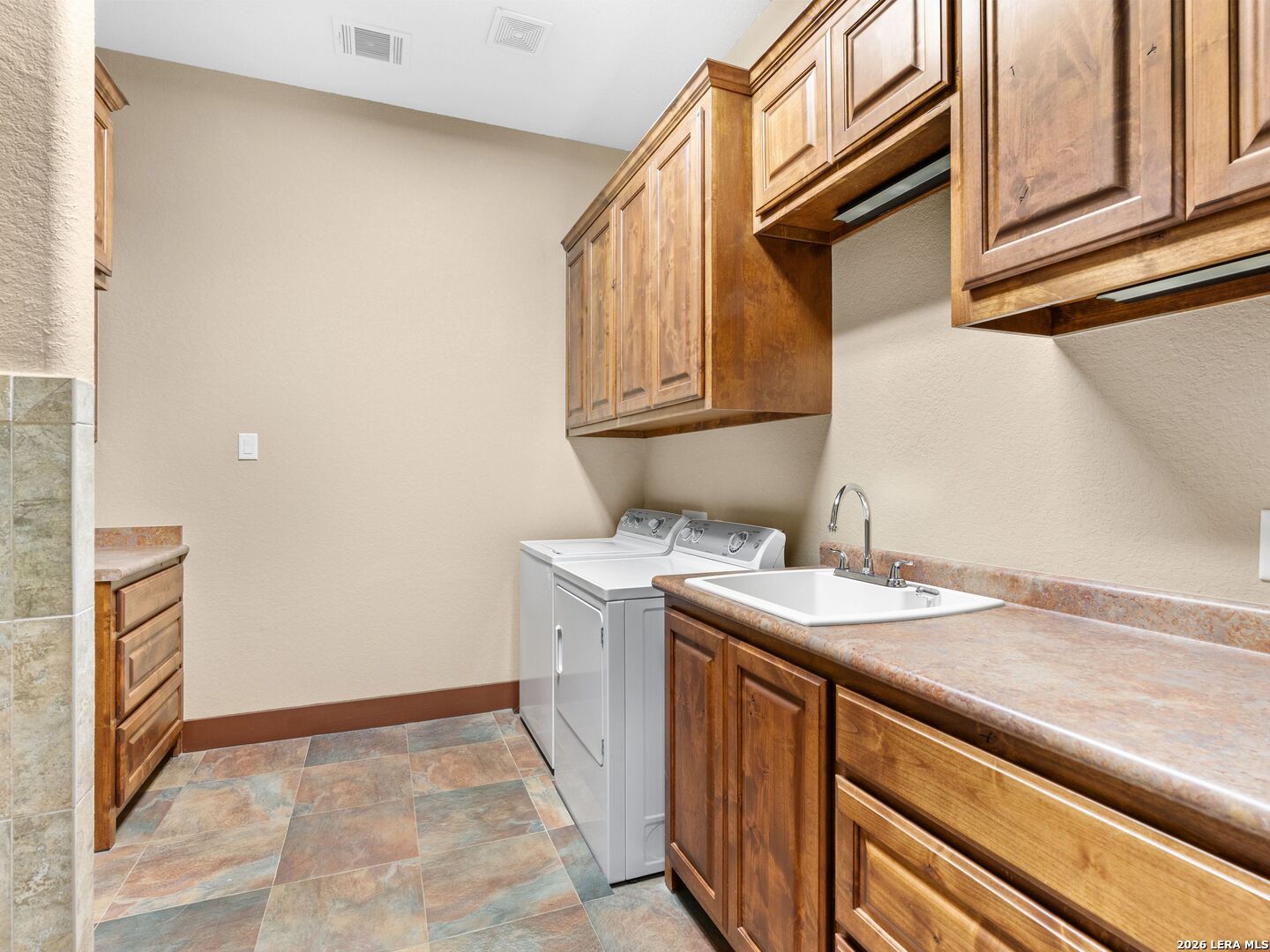 103 Falcon Crest Boerne TX 78006