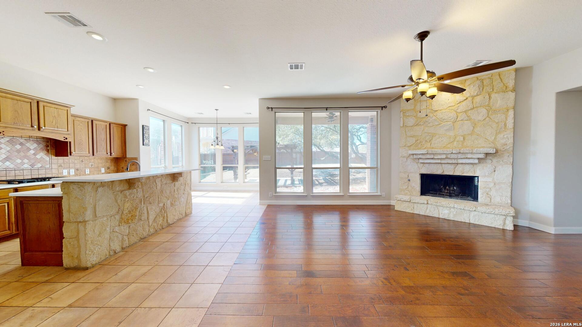 3707 Blackstone San Antonio TX 78259