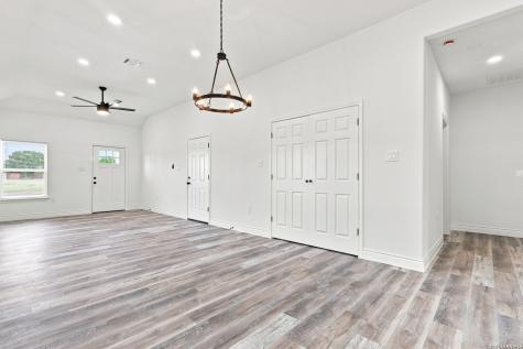 6018 Waycross Lane San Antonio TX 78220