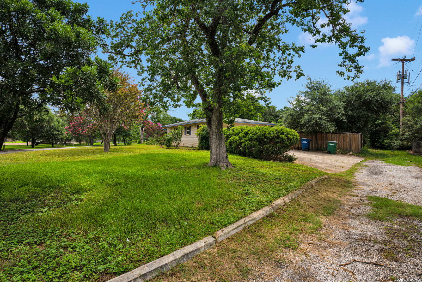 606 Wyndale San Antonio TX 78209