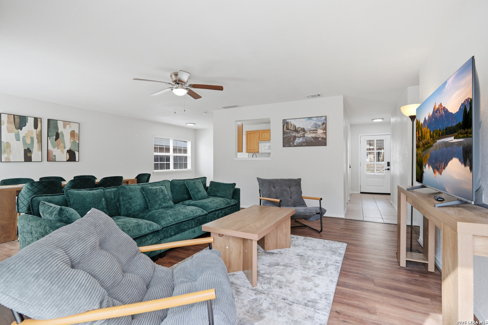 5806 Valley Forge San Antonio TX 78233