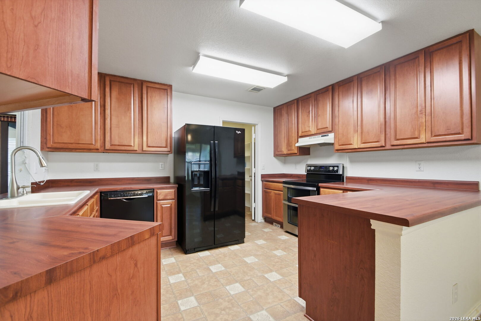 16211 Ike Lane Selma TX 78154