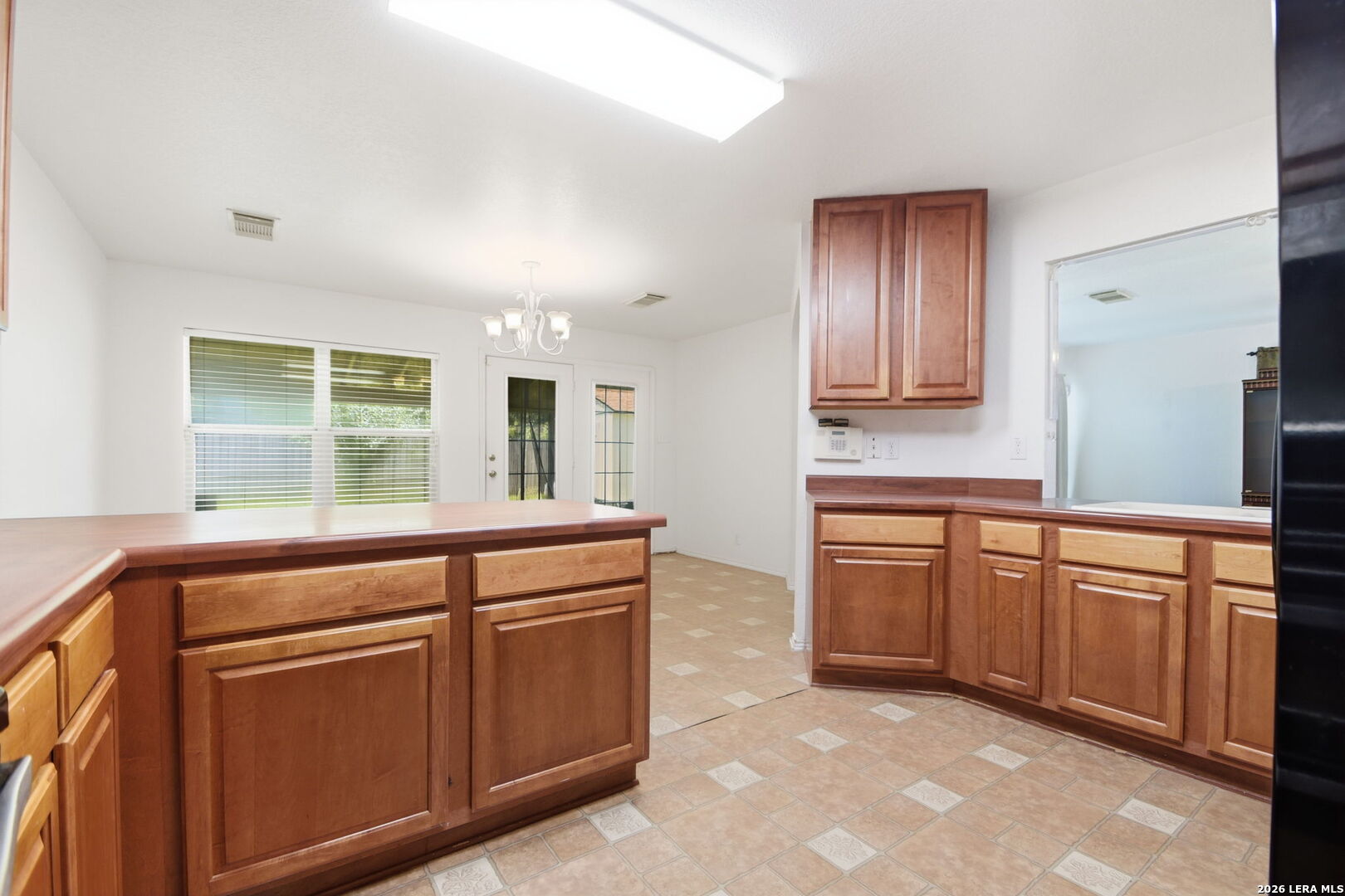 16211 Ike Lane Selma TX 78154