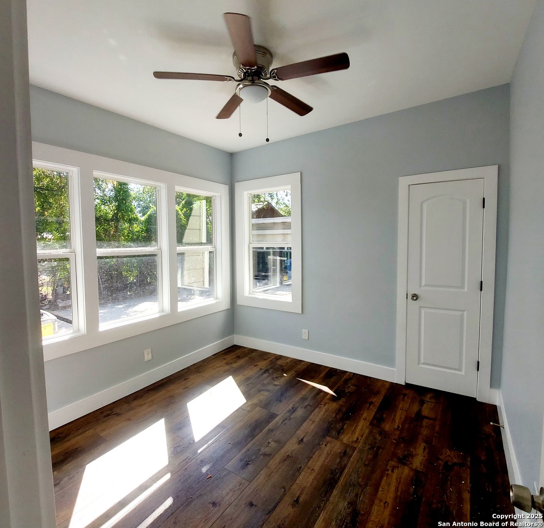 2710 E Houston Street San Antonio TX 78202