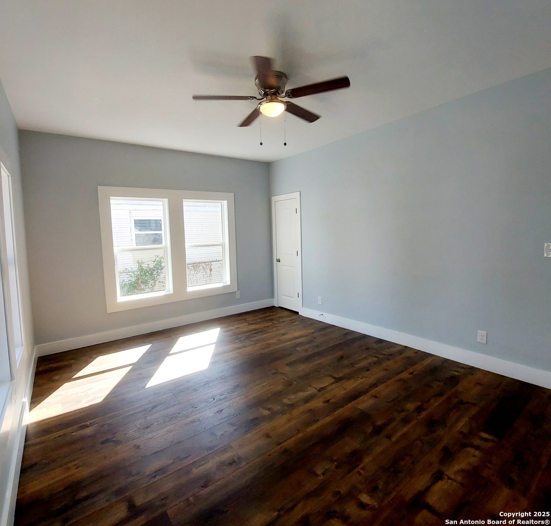2710 E Houston Street San Antonio TX 78202