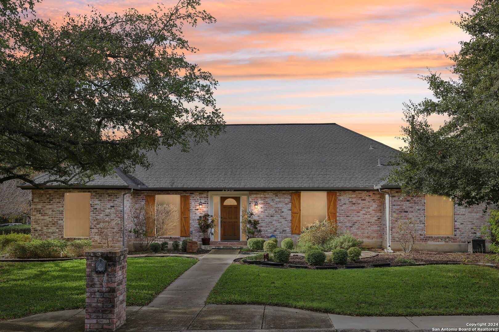 2950 Quail Oak Street San Antonio TX 78232