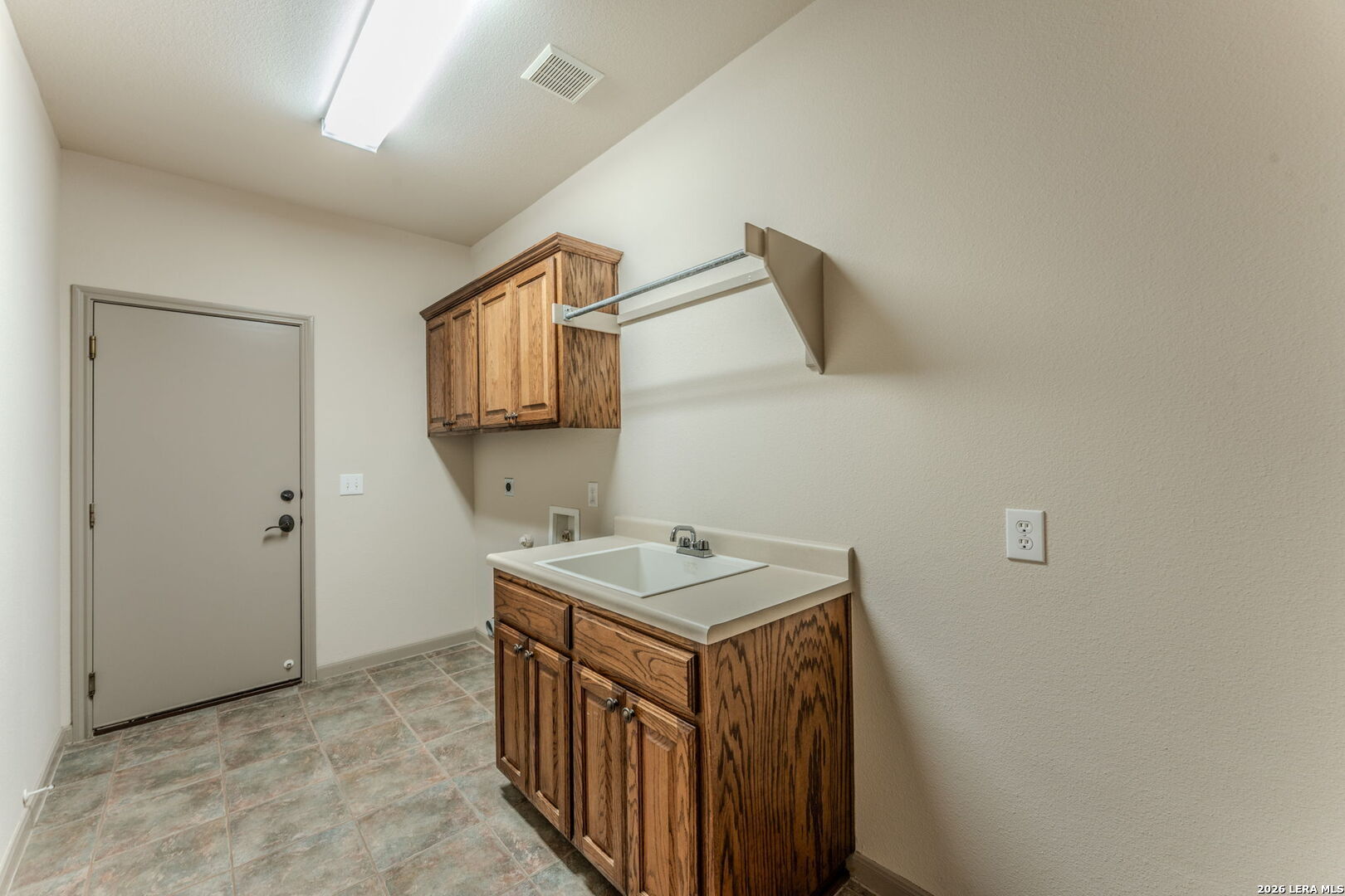 1719 Sandringham San Antonio TX 78258
