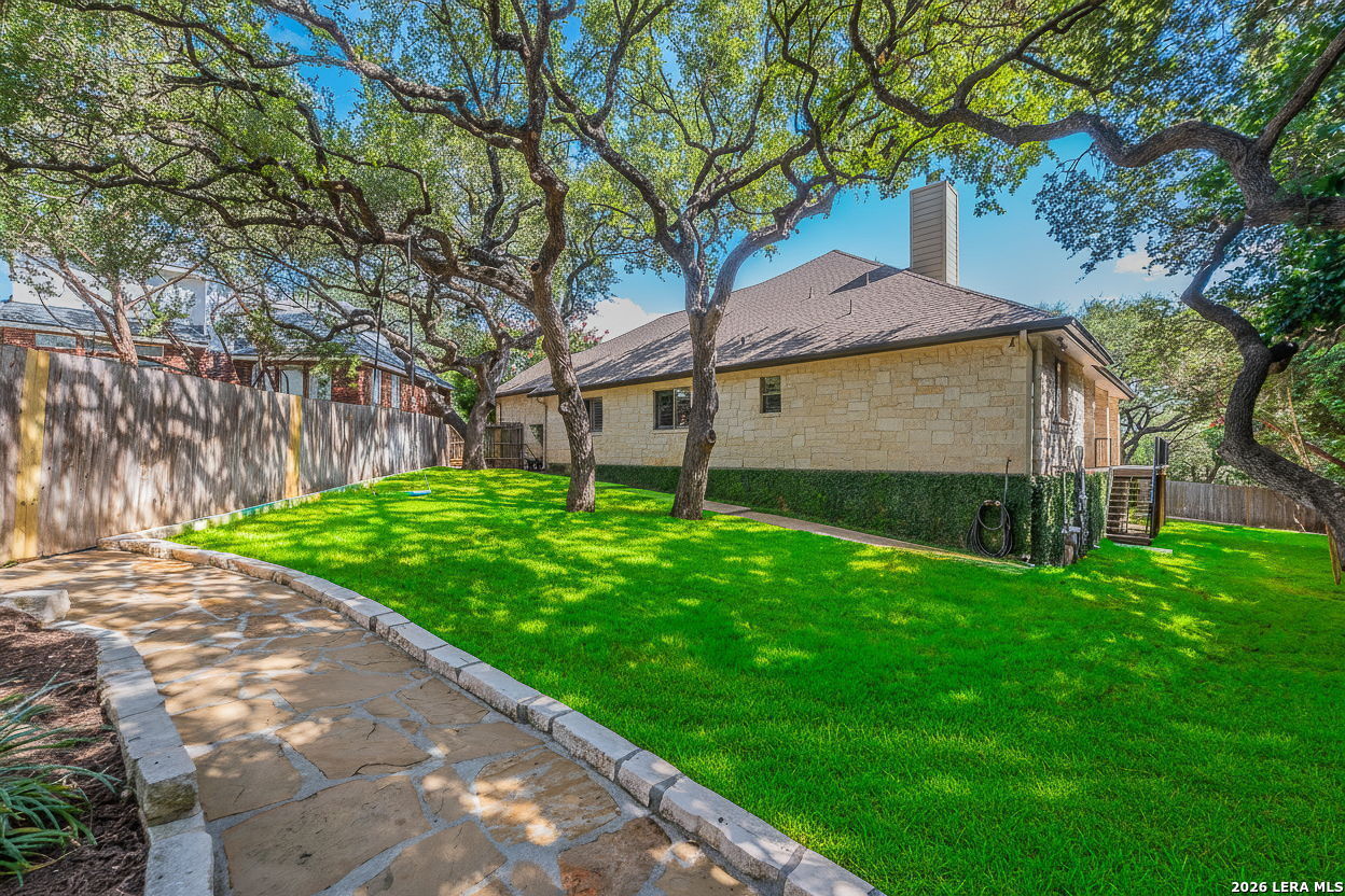 1719 Sandringham San Antonio TX 78258