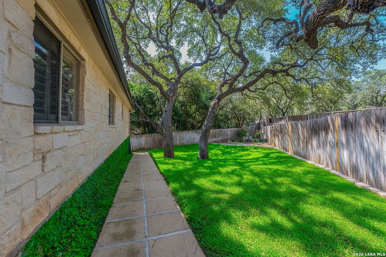 1719 Sandringham San Antonio TX 78258