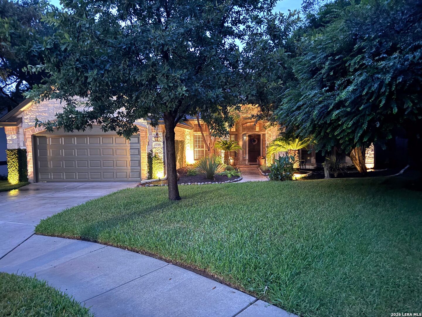 1719 Sandringham San Antonio TX 78258