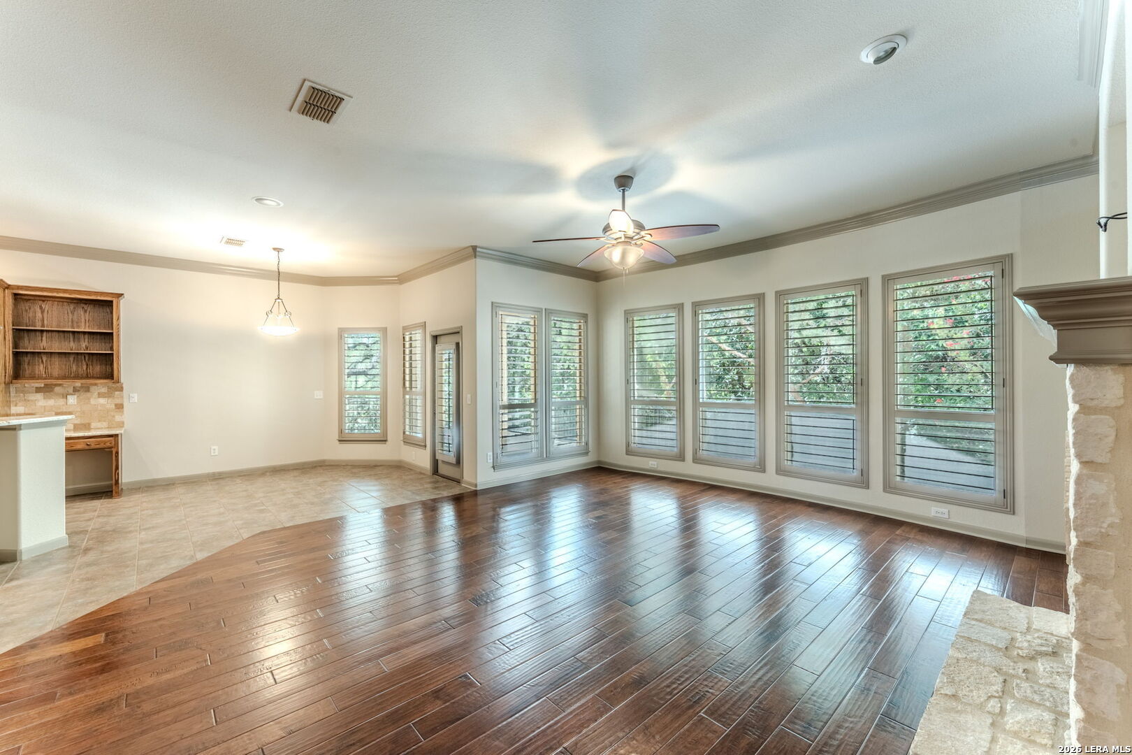 1719 Sandringham San Antonio TX 78258