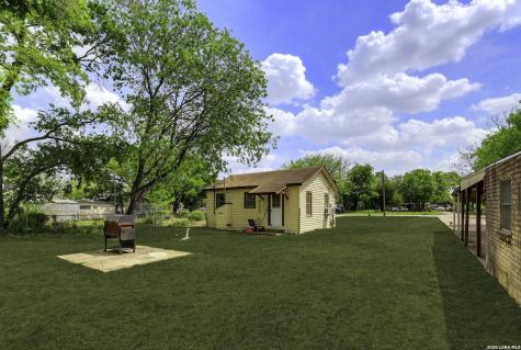 4419 Boxwood San Antonio TX 78222