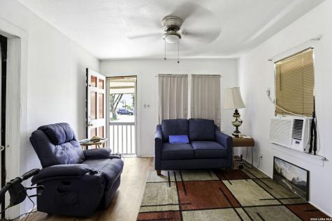 4419 Boxwood San Antonio TX 78222
