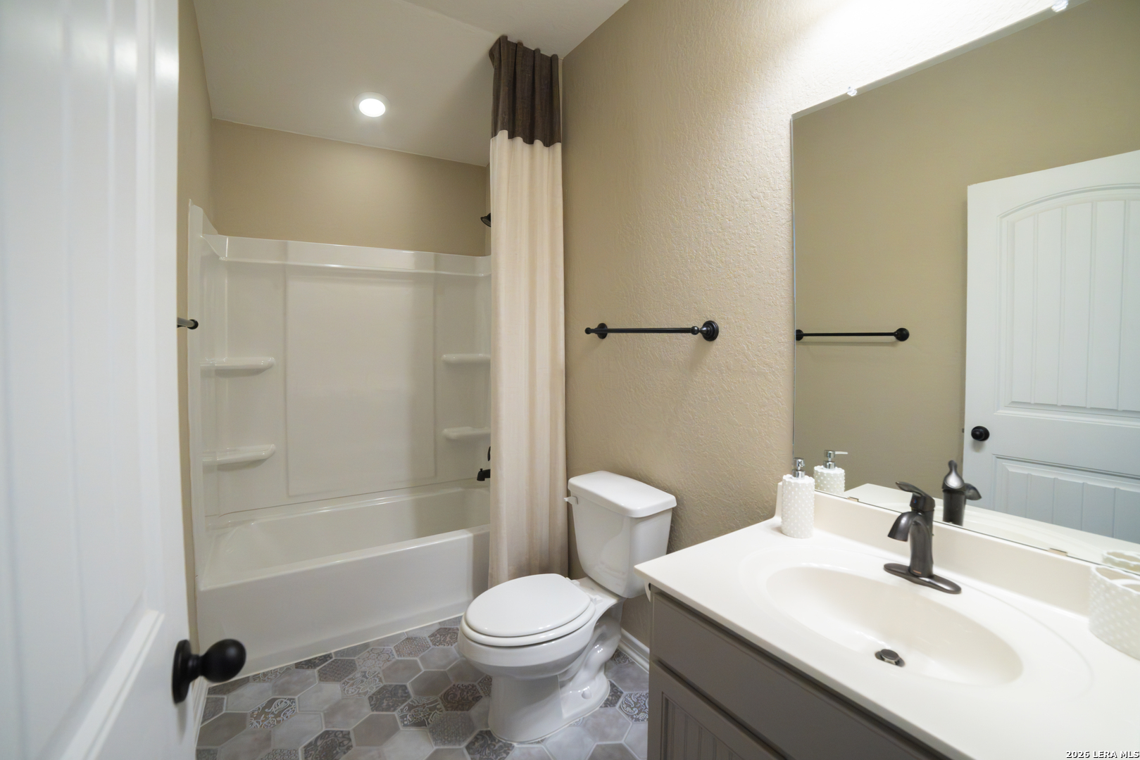 5111 Belleza San Antonio TX 78261
