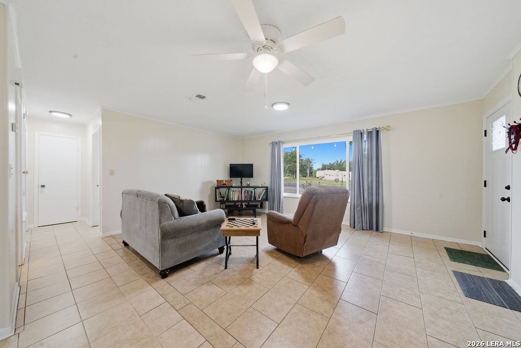 365 Highway 95 S Elgin TX 78621