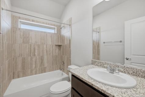 400 Seibel Way Universal City TX 78148