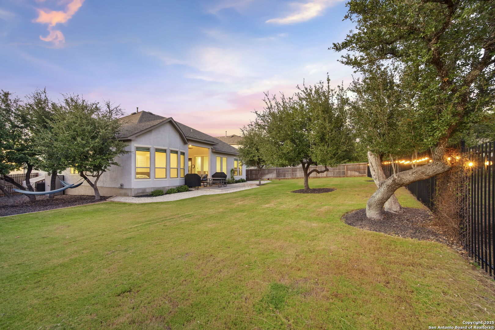 1431 Lyme Park Bulverde TX 78163