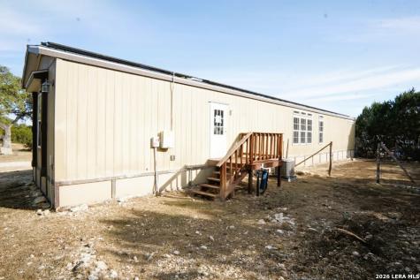 625 Pr 1517 Bandera TX 78003