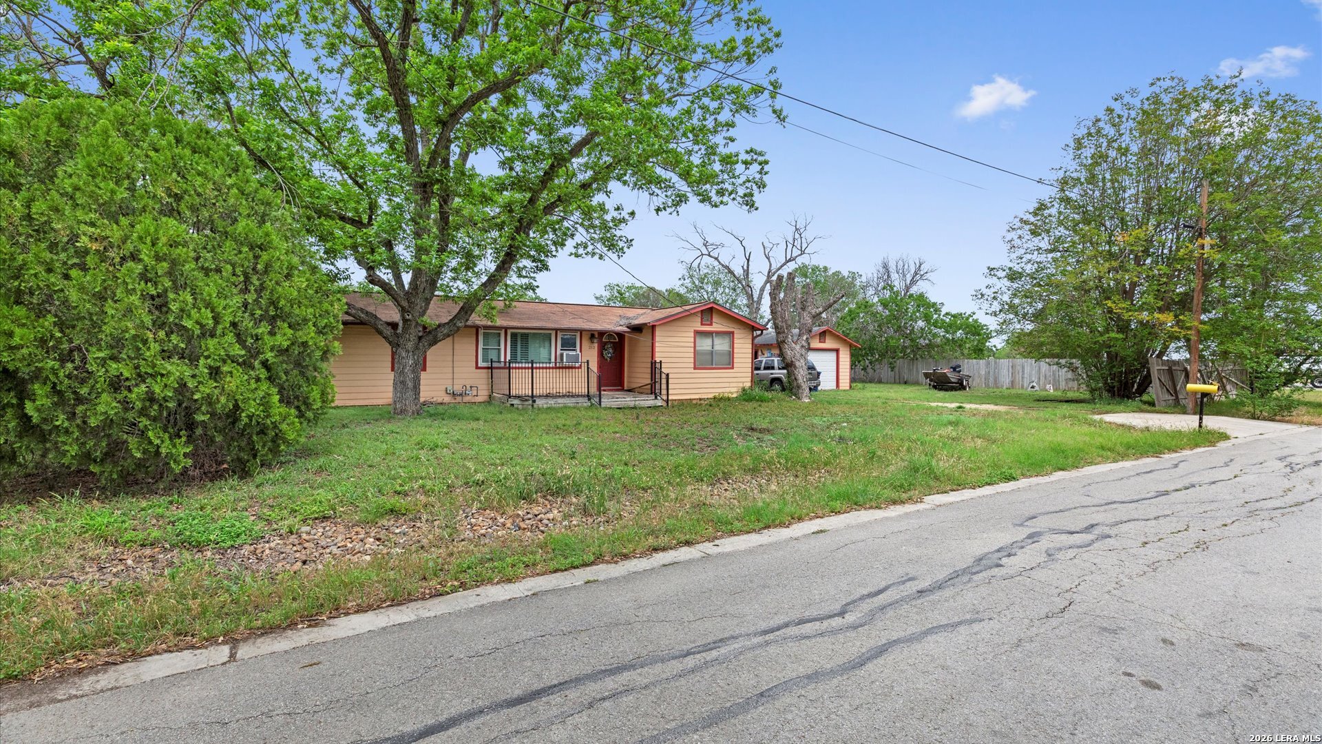212 Meek Cibolo TX 78108
