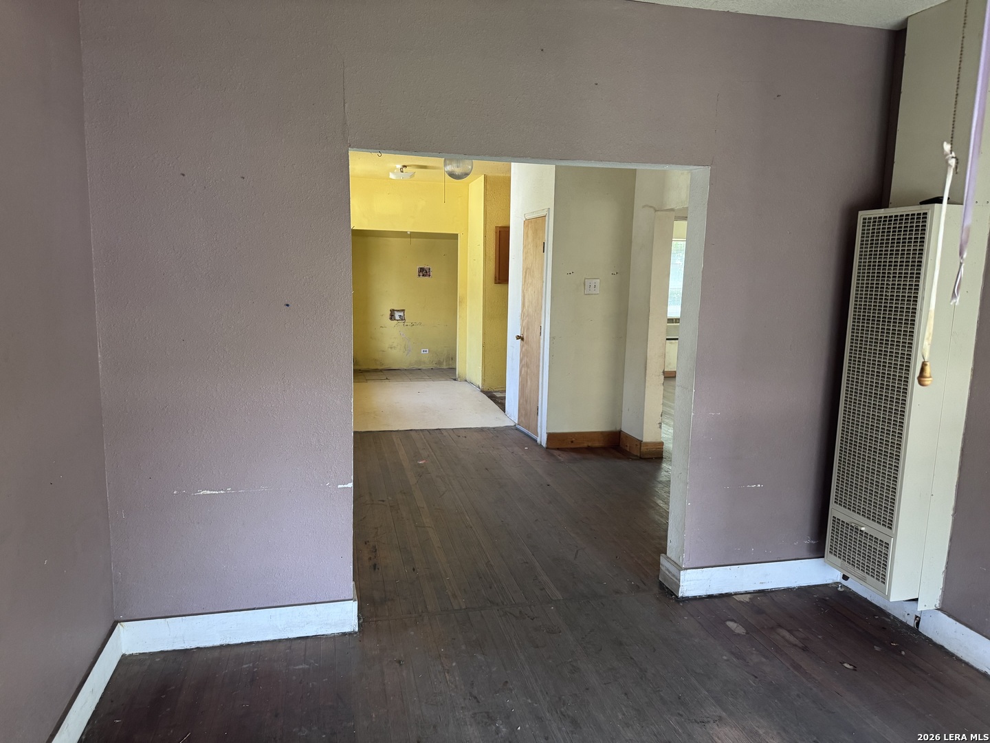 1751 W Kings Highway San Antonio TX 78201