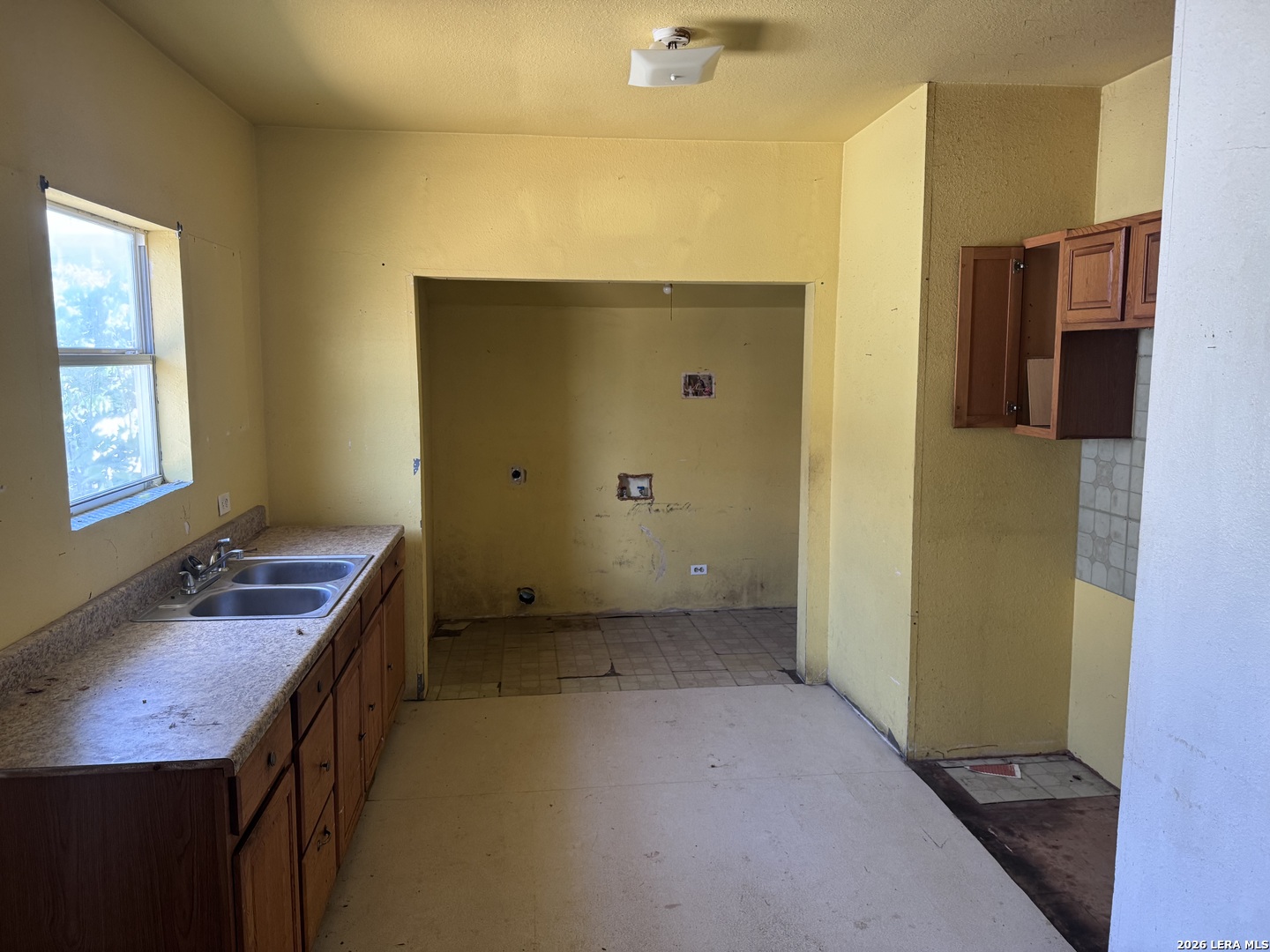 1751 W Kings Highway San Antonio TX 78201