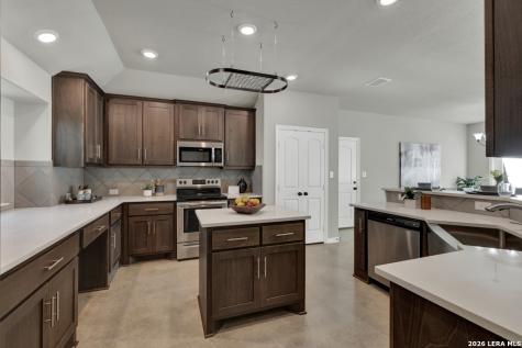 120 Sierra Way Canyon Lake TX 78133