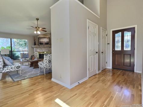 502 Saint Xavier San Antonio TX 78232