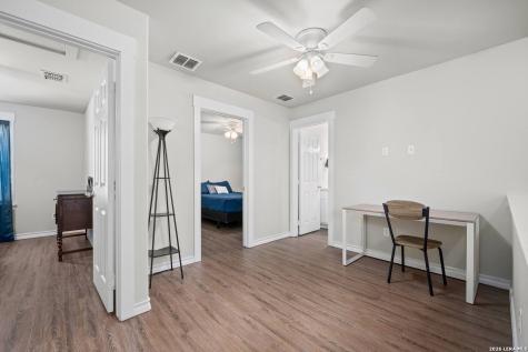 4212 Highway 35 Rockport TX 78382