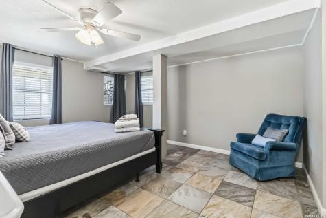 2481 Lakeshore Drive Canyon Lake TX 78133