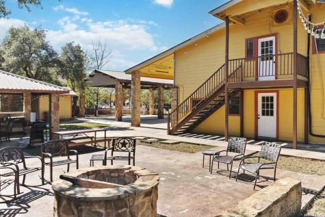 2481 Lakeshore Drive Canyon Lake TX 78133