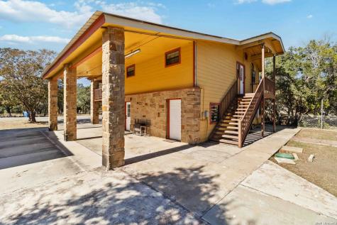 2481 Lakeshore Drive Canyon Lake TX 78133