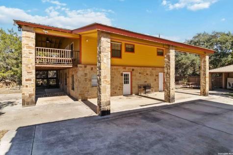 2481 Lakeshore Drive Canyon Lake TX 78133