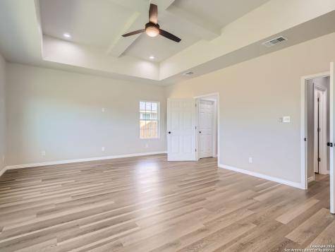 8501 Utopia Boulevard Selma TX 78154