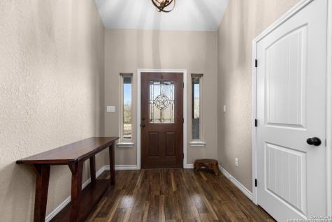 192 Great Oaks Boulevard La Vernia TX 78121