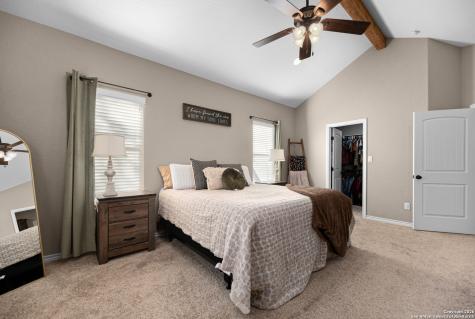 192 Great Oaks Boulevard La Vernia TX 78121
