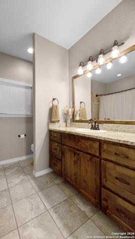 192 Great Oaks Boulevard La Vernia TX 78121