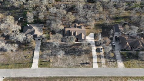 192 Great Oaks Boulevard La Vernia TX 78121