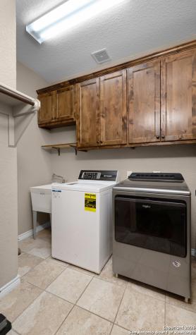 192 Great Oaks Boulevard La Vernia TX 78121