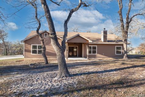 192 Great Oaks Boulevard La Vernia TX 78121