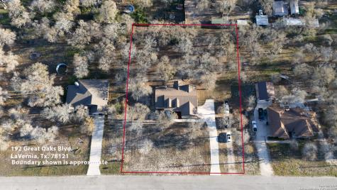 192 Great Oaks Boulevard La Vernia TX 78121
